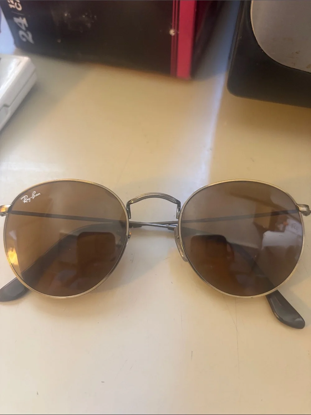 Ray-Ban round metal